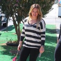 pregnant actress on her way to a maternity pilates class | Picture 83328